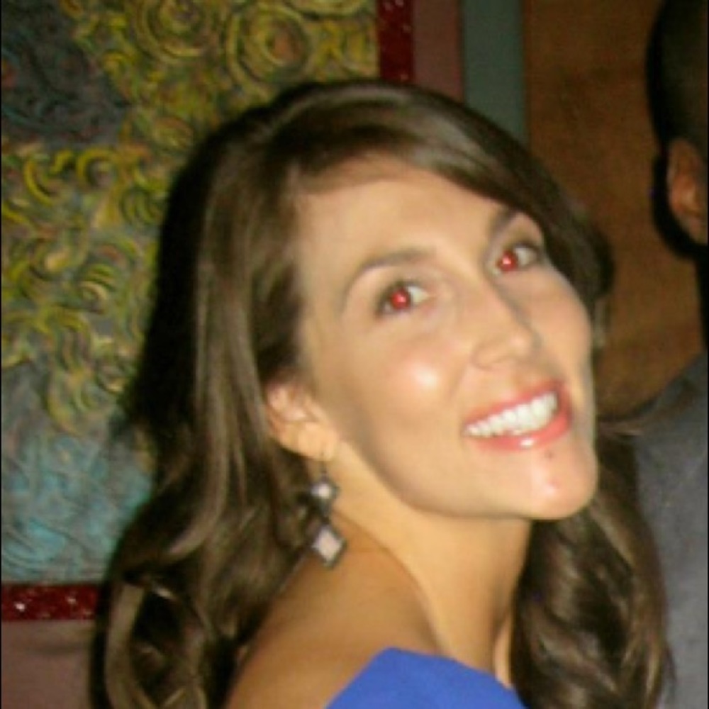 Meet your Posher, Laura